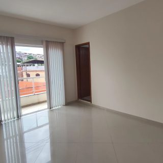 VENDE-SE+APARTAMENTO(AMPLO)+-+BAIRRO+CEL+JOAQUIM+LOPES+(FORMIGA)-+R$260,000,00+.++Apartamento+no+1+andar++composto+uma+vaga+de+garagem+coberta,+sala,+cozinha,+área+de+serviço,+três+quartos+sendo+uma+suíte,+b (4)
