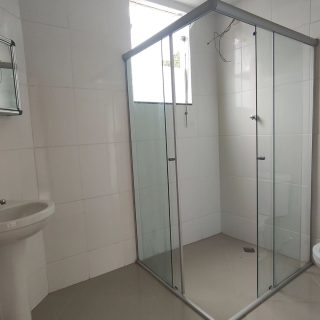 VENDE-SE+APARTAMENTO(AMPLO)+-+BAIRRO+CEL+JOAQUIM+LOPES+(FORMIGA)-+R$260,000,00+.++Apartamento+no+1+andar++composto+uma+vaga+de+garagem+coberta,+sala,+cozinha,+área+de+serviço,+três+quartos+sendo+uma+suíte,+b (5)